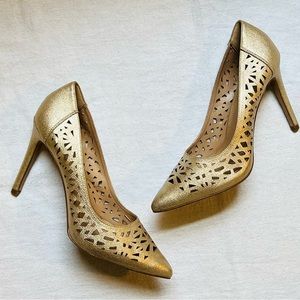 BCBGeneration size 9 gold heels.  Never worn.